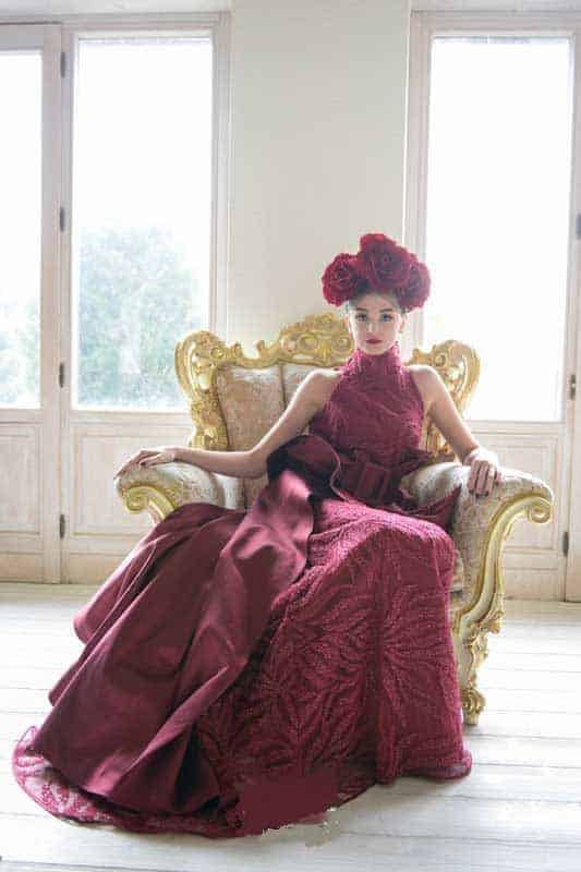 Abito da sera in pizzo e shantung