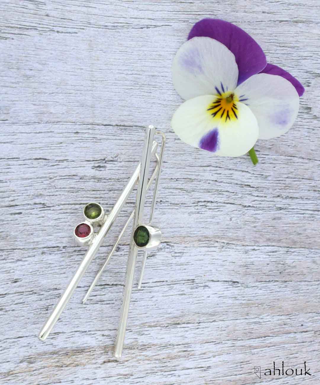 Orecchini lunghi con pietre – Piccole Cose - immagine 2